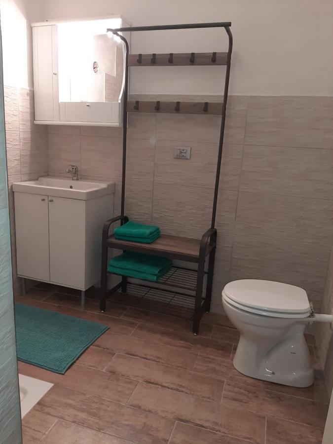 Il torrente dell'envers La Salle Esterno foto