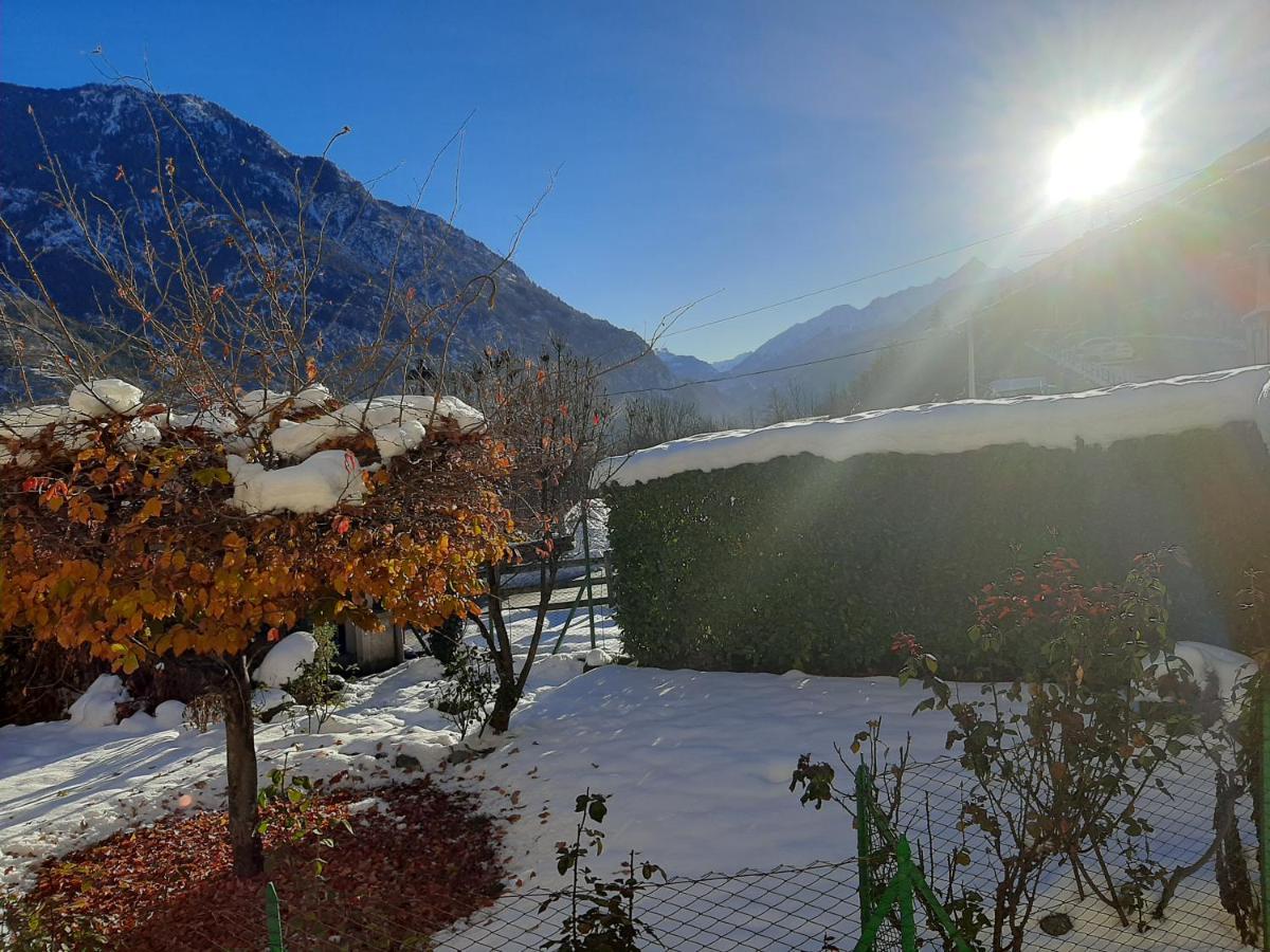 Il torrente dell'envers La Salle Esterno foto